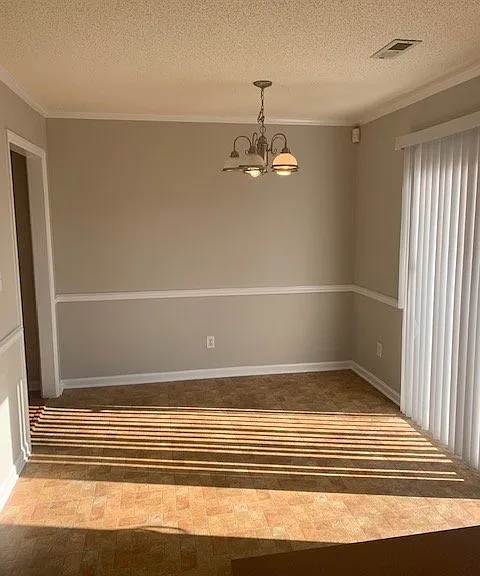 1205 Cross Creek Cir #B2 — Photo 4