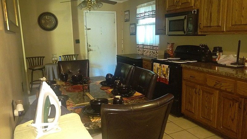 2nd image of 155 Sunnie St