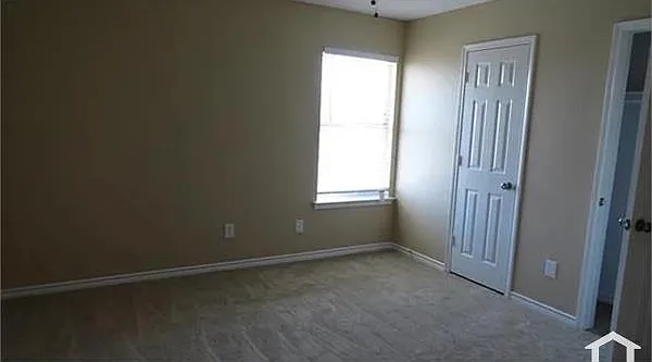 2432 Waterloo Ln — Photo 23
