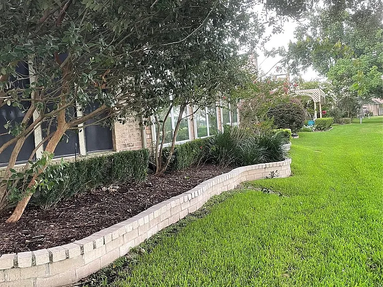 314 Fox Briar Ln — Photo 37