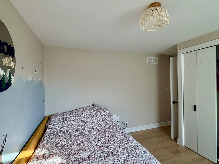 1815 Williamsburg Dr — Photo 18