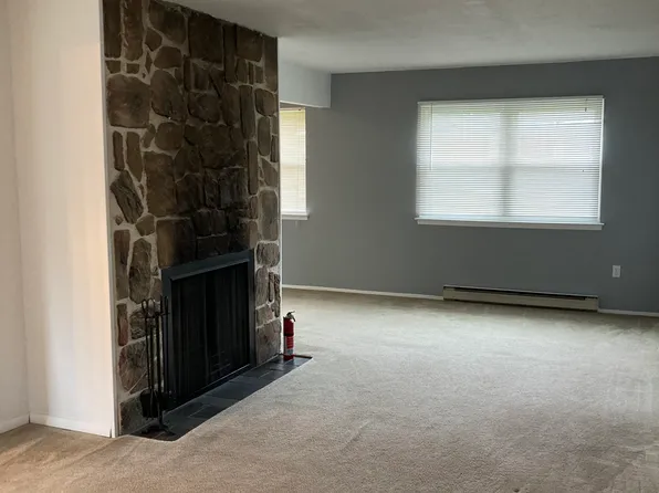 (undisclosed Address), Thiells, NY 10984