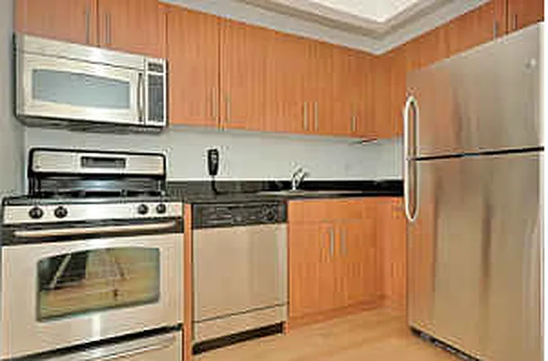 Rented by New York Residence | media 22