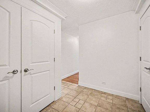 2nd image of 1050 Wall St APT 3B