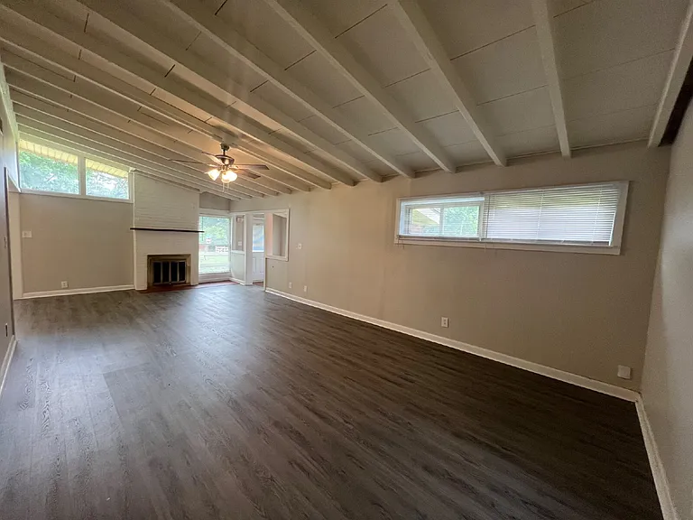 7 Concord Dr — Photo 5