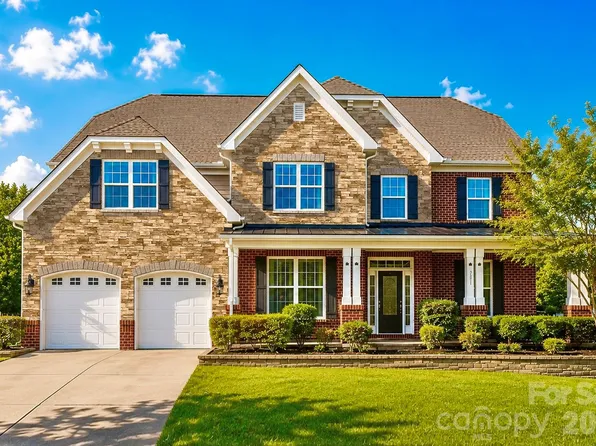 2017 Topaz Plz, Davidson, NC 28036