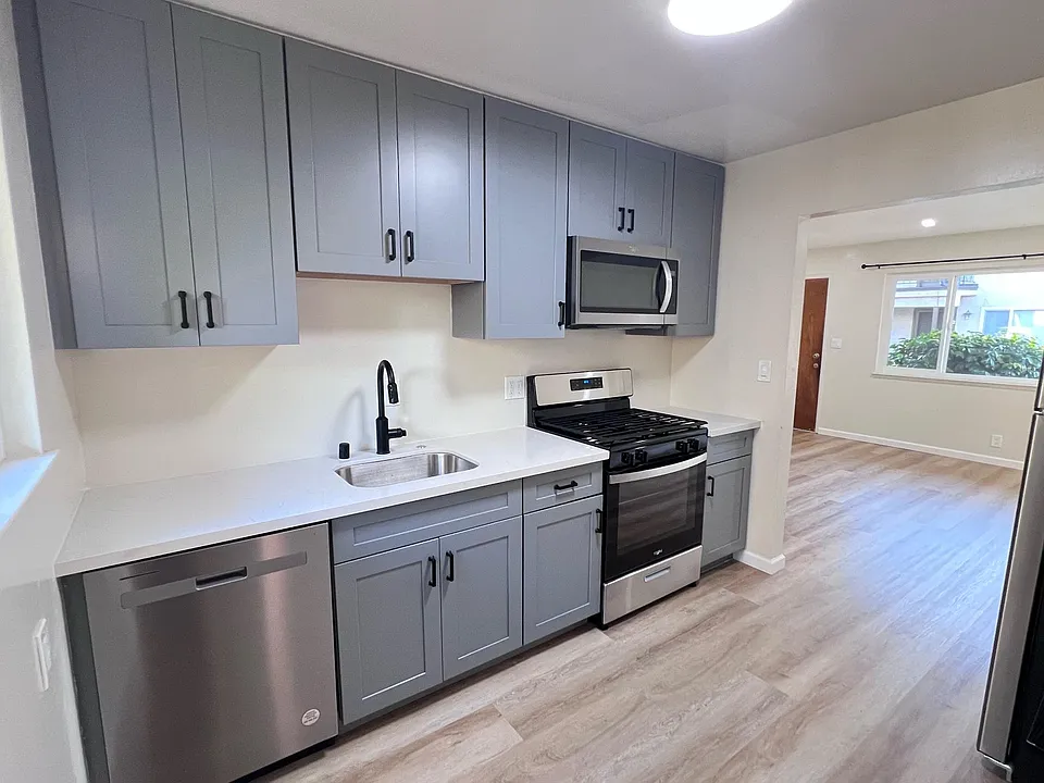 644 Lincoln St #2