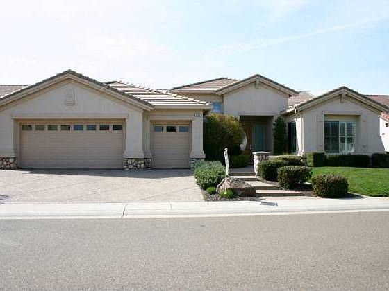 1st image of 450 Lilypond Ln