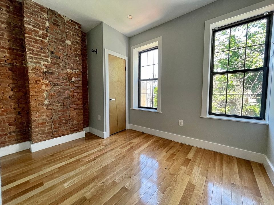 1st image of 433 Menahan St #3A