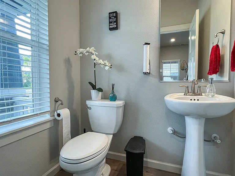 3538 SE Reed Dr — Photo 18
