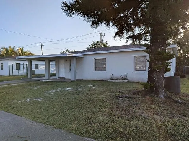 14521 Ellington St — Photo 2