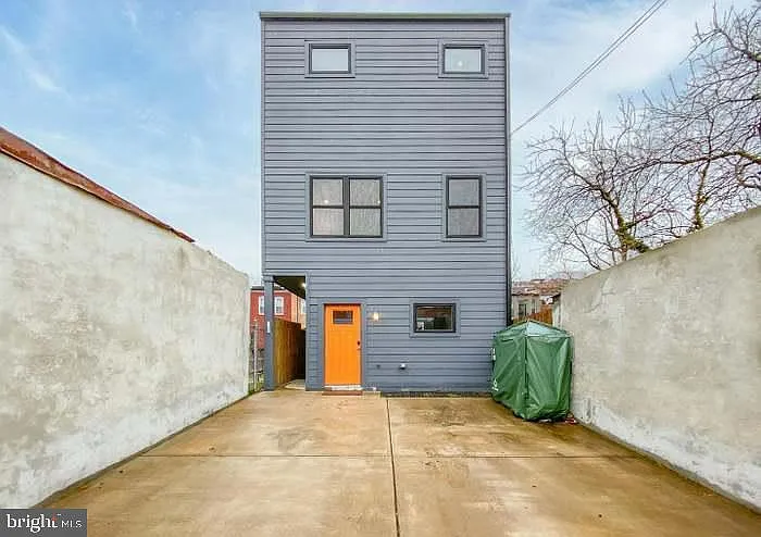 628 I St NE #3 — Photo 31