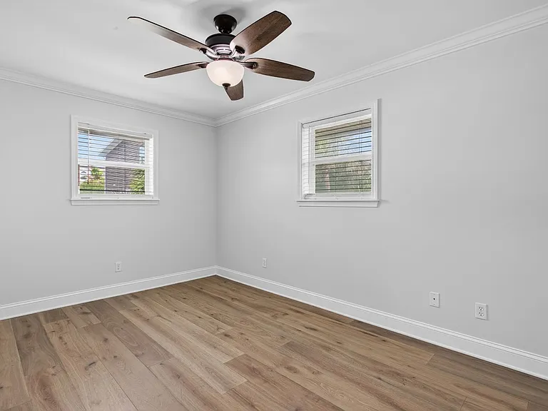 1766 Beach Ave — Photo 25