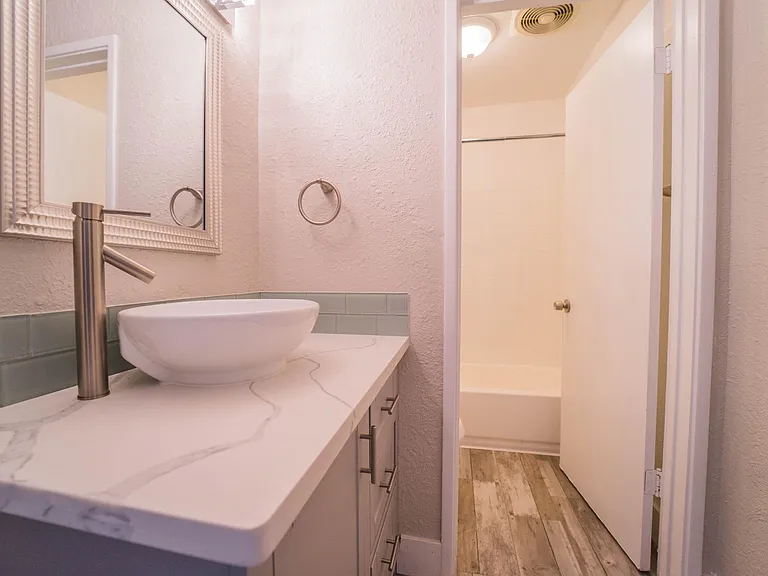 117 Ruth Ct — Photo 5