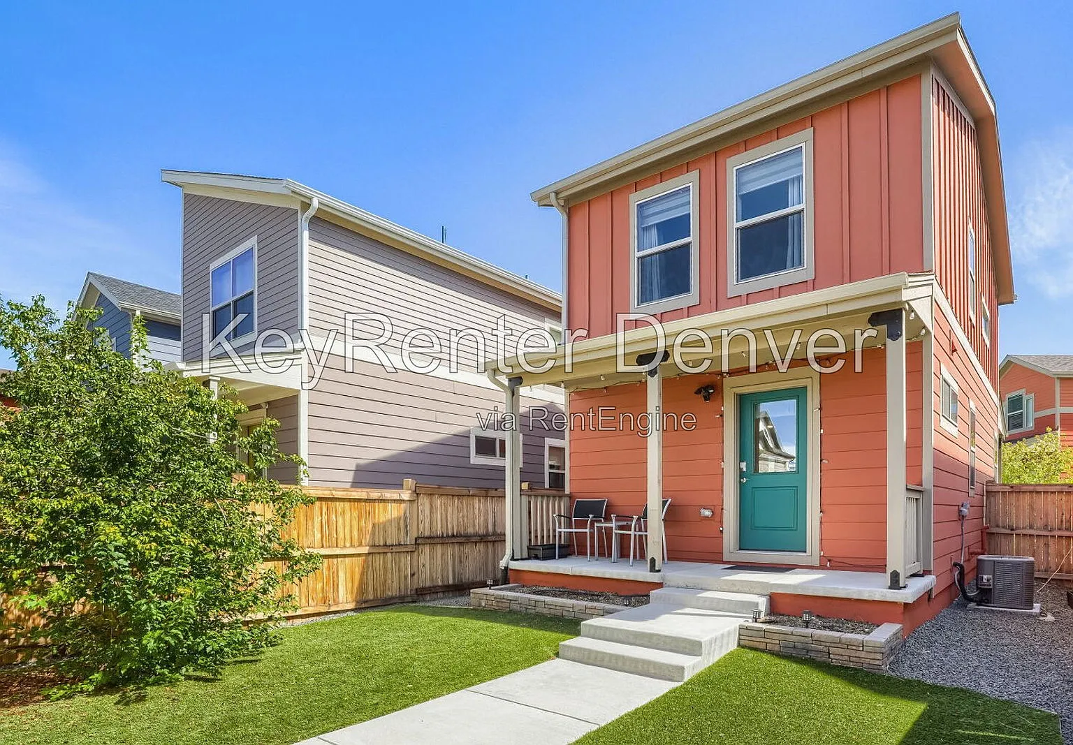 2 bed, 2.0 bath, 896 sqft, $2,500 — Photo 1