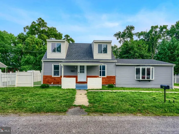 799 Platinum Ave, Baltimore, MD 21221