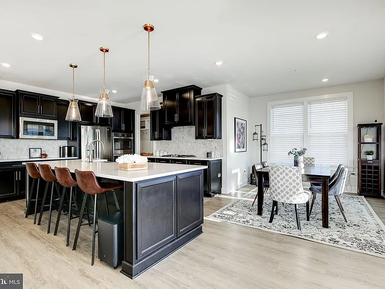 6547 Clubhouse Dr — Photo 26