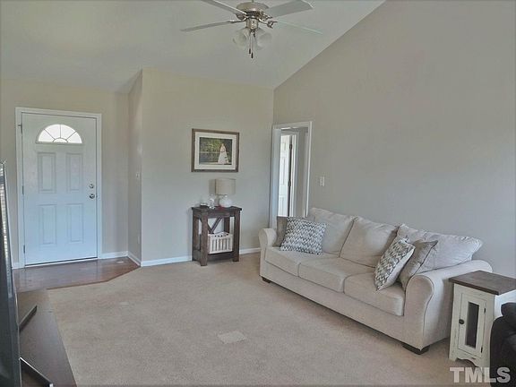 5th image of 221 Log Cabin Ct