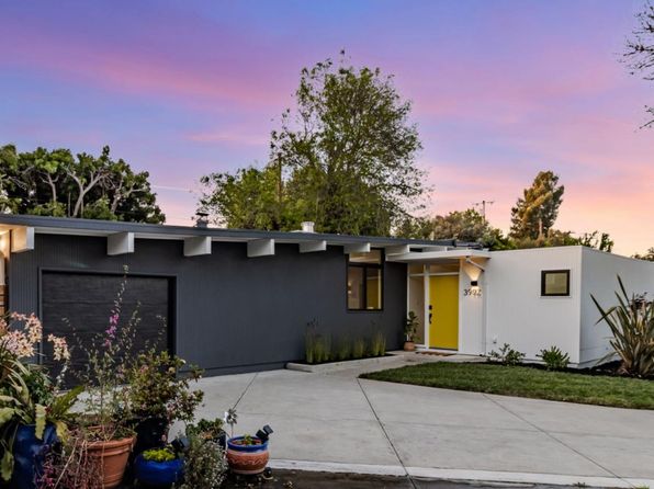 3992 Bibbits Dr, Palo Alto, CA 94303