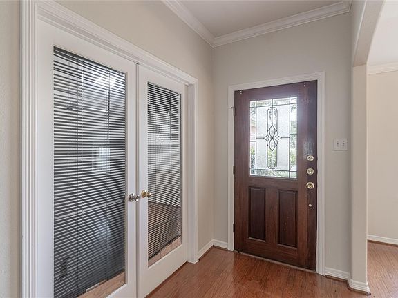 2nd image of 3517 Drew St