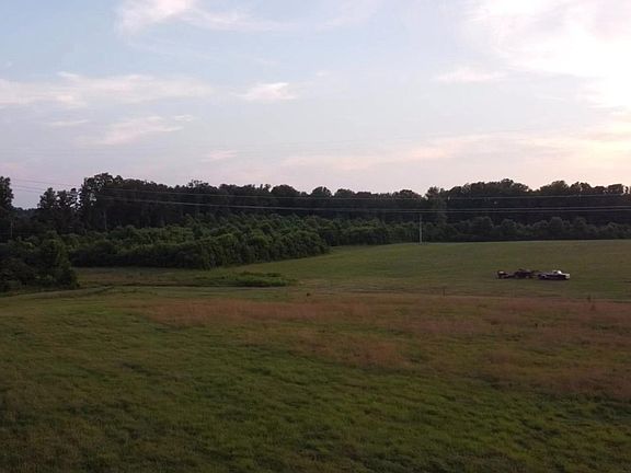 5th image of 6255 Little Acres Ln