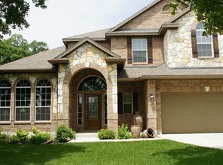 158 Elm Wood Dr, Elgin, TX 78621
