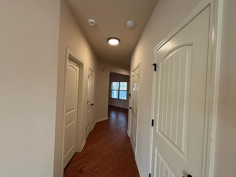 1322 Ingersoll Dr — Photo 10