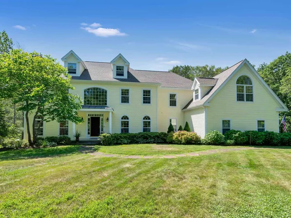 30 Squier Drive, North Hampton, NH 03862
