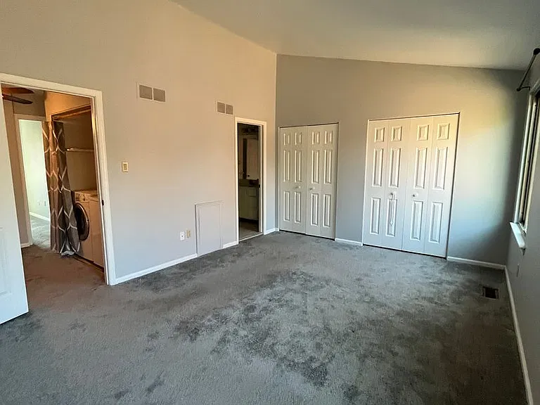 172 Windham Ct — Photo 24