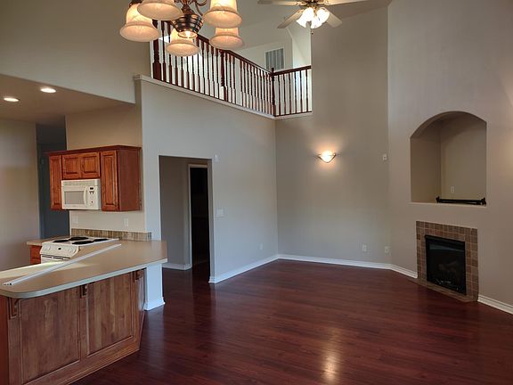 Open floor plan gives easy access to kitchen/living room/dining area.