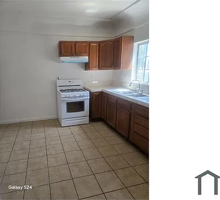 1305 E 56th St #1305 — Photo 10