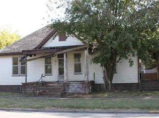 1004 N 12th St, Vincennes, IN