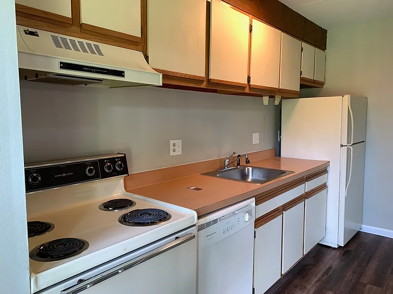 The Extra Mile LLC — Photo 13
