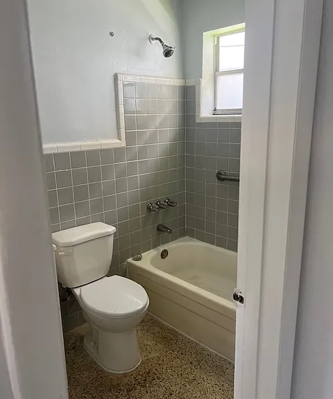 1115 W 2nd Ave #3 — Photo 10
