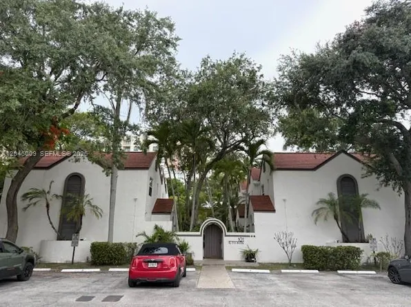 101 NE 8th Ave APT 1, Fort Lauderdale, FL 33301