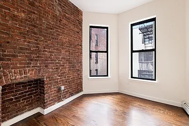 Rented by Urban Ambiance