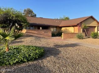 6311 W Desert Hills Dr, Glendale, AZ 85304