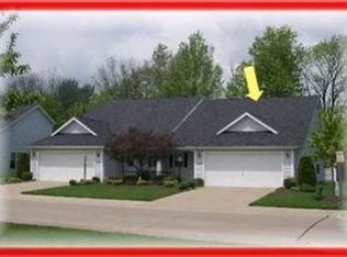 30840 Iris Ct #22B, North Olmsted, OH
