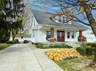 1206 S Detroit St, Xenia, OH 45385