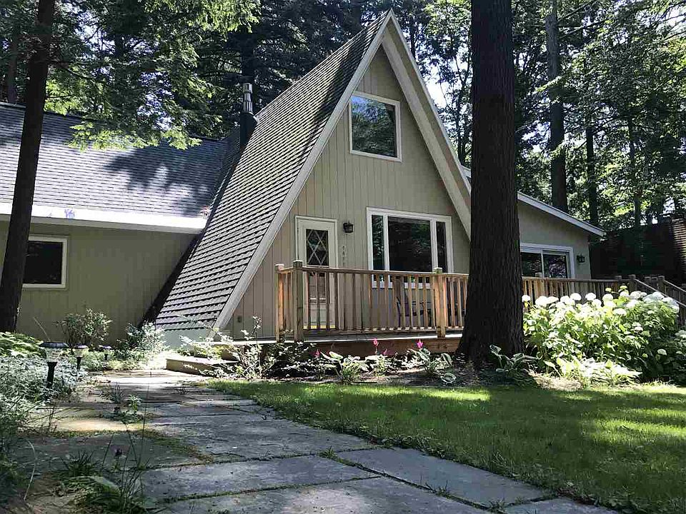 1st image of 4488 4th St