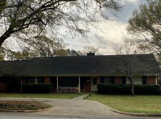 3726 Raguet St, Nacogdoches, TX 75965