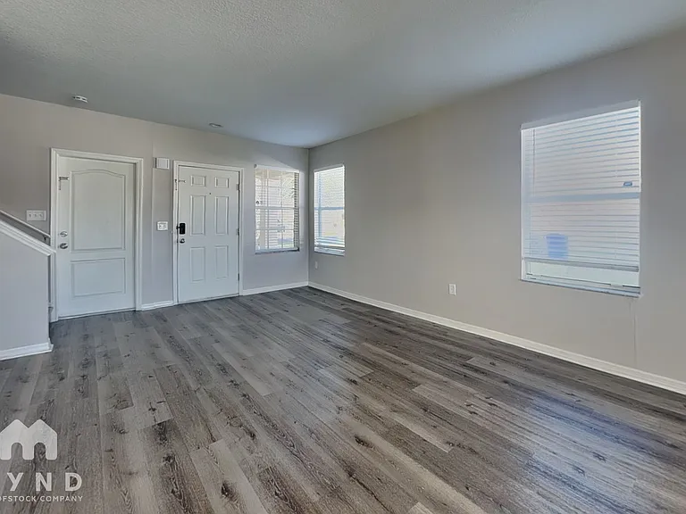 8162 Canterbury Lake Blvd — Photo 3