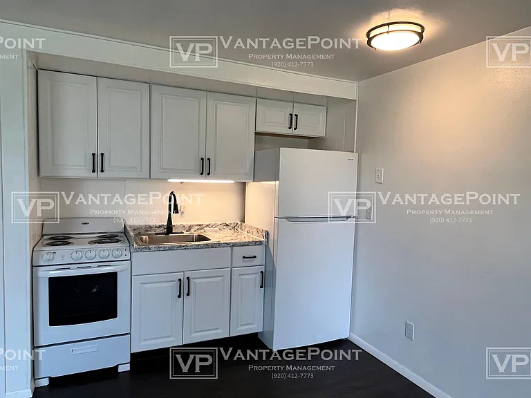 3201 W 4th St #2 — Photo 2