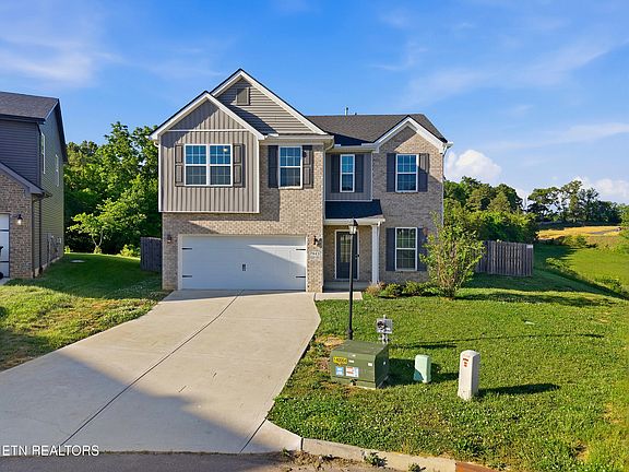 3rd image of 7943 Beeler Farms Ln