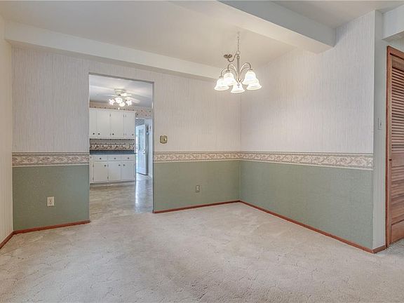 5th image of 35951 Stevens Blvd