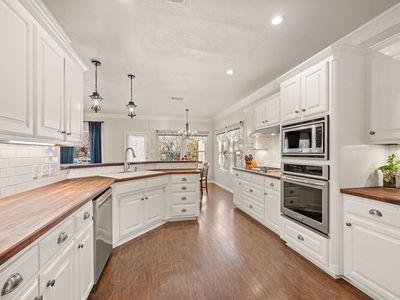 7720 Bridlewood Ct, North Richland Hills, TX, 76182