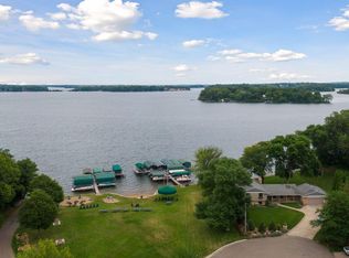 4430 Shady Ln, Mound, MN 55364