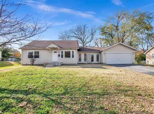 29 Cliff Dr, Saint Louis, MO