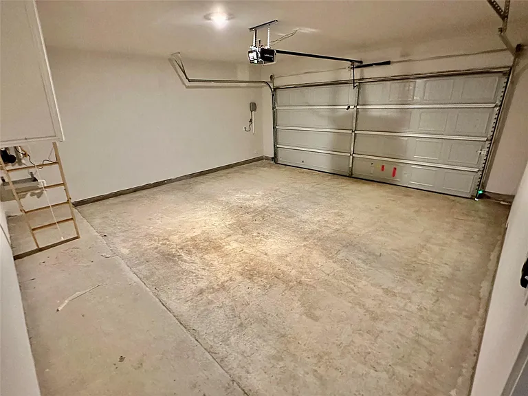 120 Oakdale Meadows Ln — Photo 14