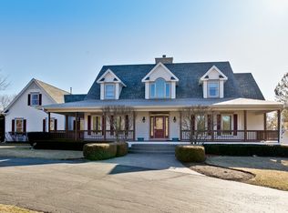 40453 N Goldenrod Ln, Wadsworth, IL 60083